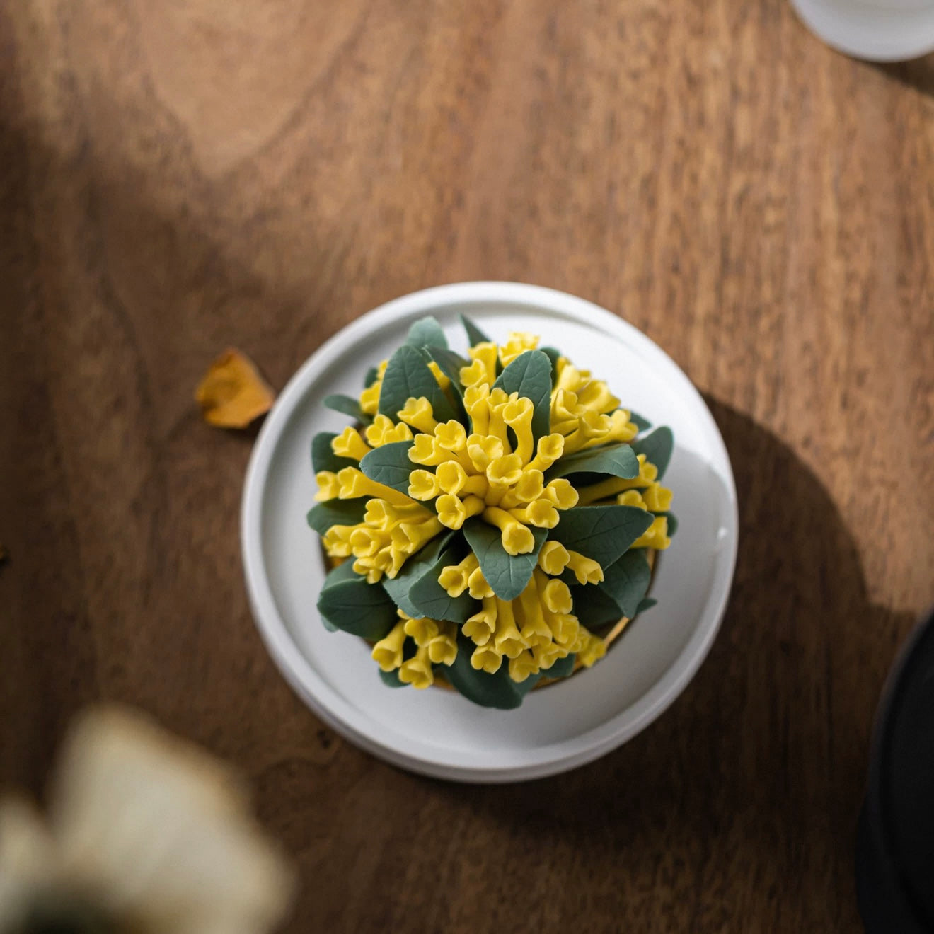 "Porcelain Osmanthus · Golden Nectar" Artisanal Diffuser