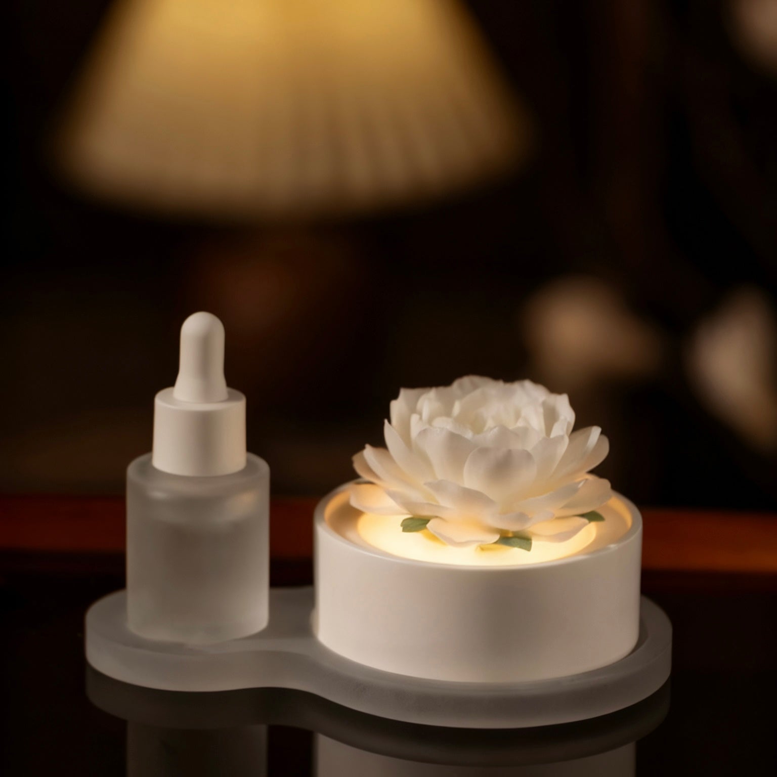 "Porcelain Jasmine · Silent Bloom" Artisanal Diffuser