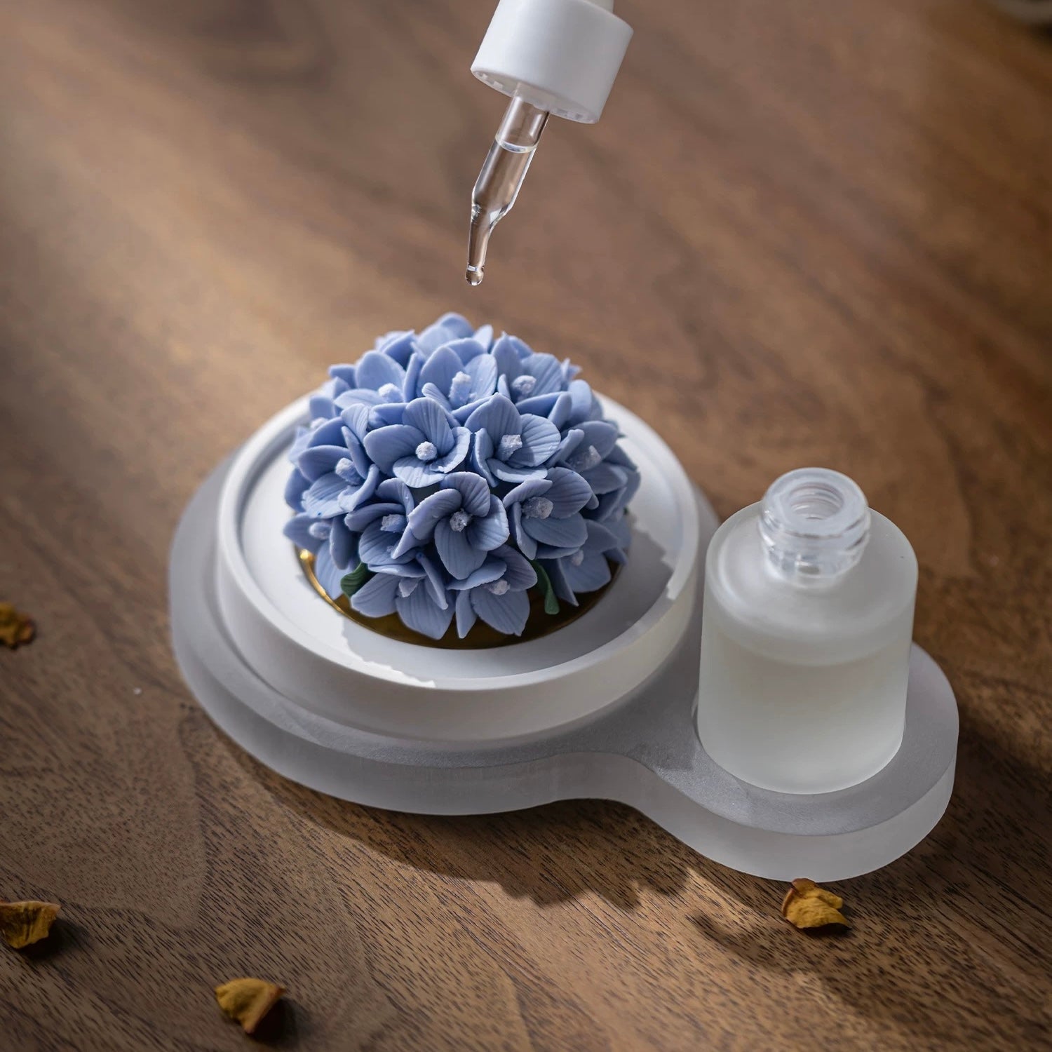"Porcelain Hydrangea · Cerulean Serenity" Artisanal Diffuser